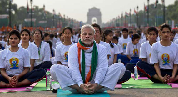 Narendra modi yoga, Record Breaking International Yoga Day 